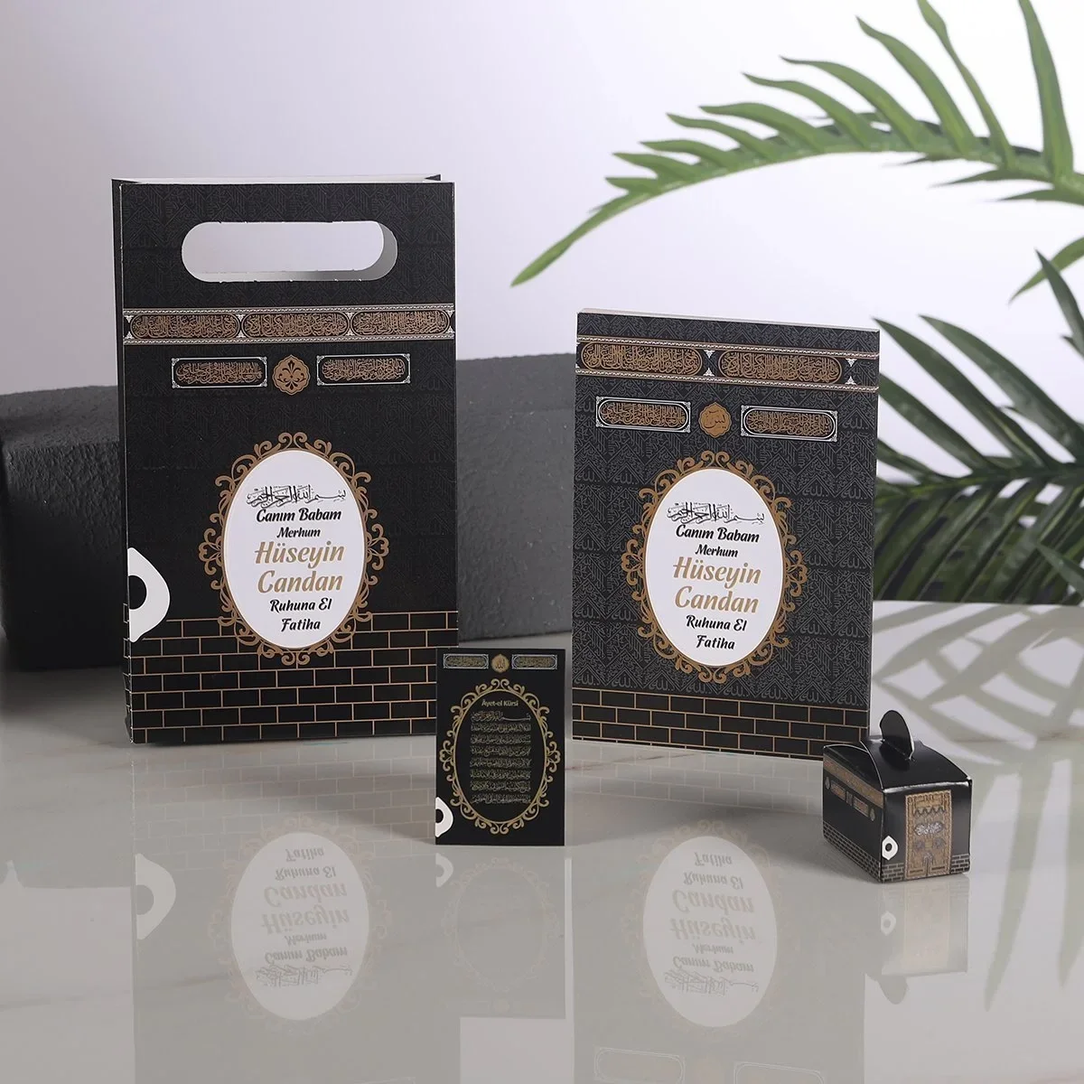 kabe-model-siyah-renkli-yasin-kitabi-lokum-kutusu-magnet-ve-karton-canta-mevlut-hediyelikleri-170802985-sw1200sh1200 Kabe Model Siyah Renkli Yasin Kitabı, Lokum Kutusu, Magnet ve Karton Çanta - Mevlüt Hediyelikleri - Görsel 1